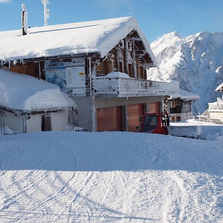 Chalet Skilift Rosswald Extérieur photo
