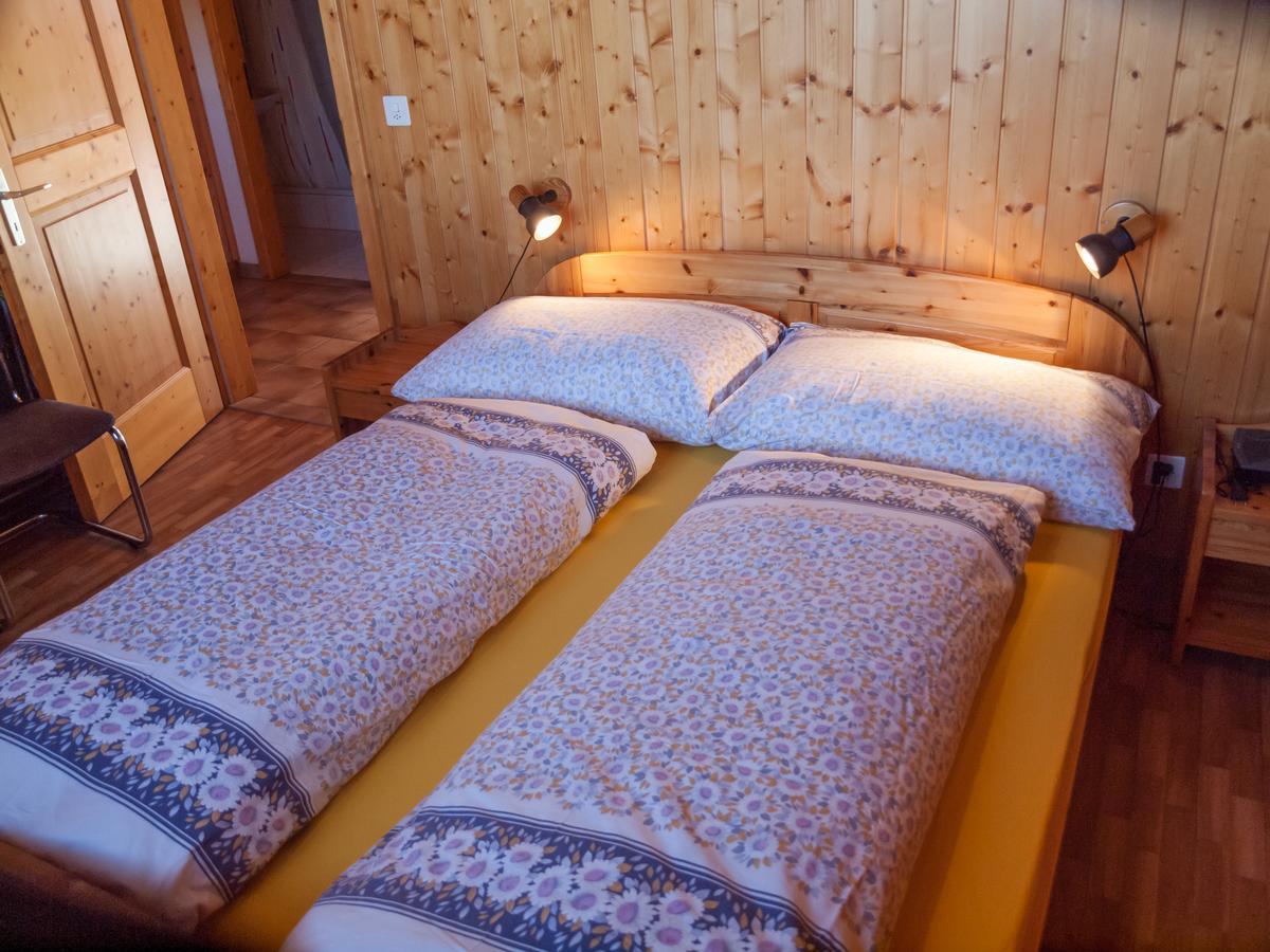 Chalet Skilift Rosswald Extérieur photo
